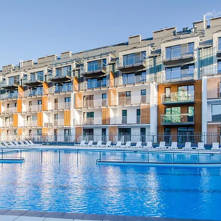 Feniks Seaside With Pool & Near Nyaraló Kołobrzeg