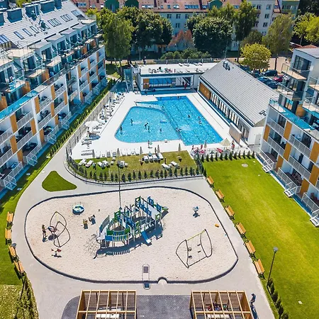 بيت للعطل Feniks Seaside With Pool & Near